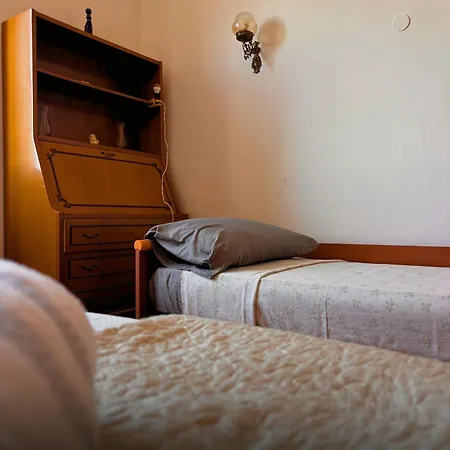 La Cameranense By Homes In Ancona קמראנו
